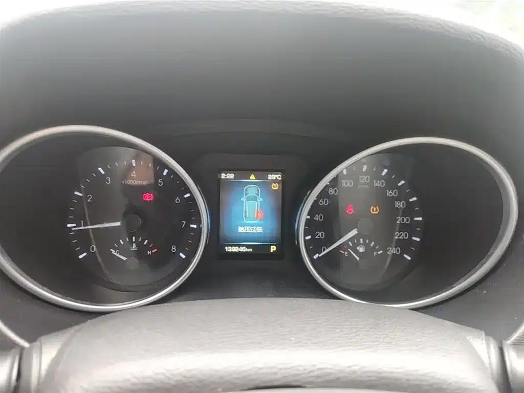 Haval H6 Coupe 2016 Blue Label 1.5T Automatic 2WD Urban Edition — миниатюра 12