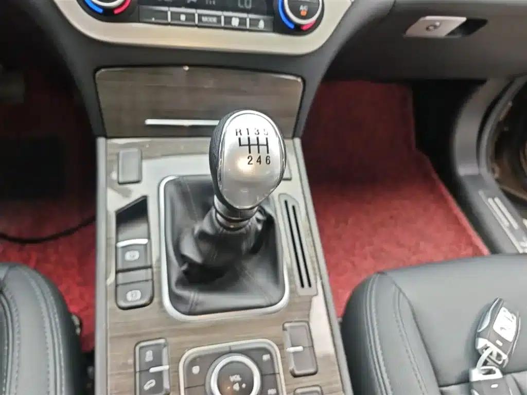Haval H6 Coupe 2016 Blue Label 1.5T Manual 2WD Urban Edition — миниатюра 14
