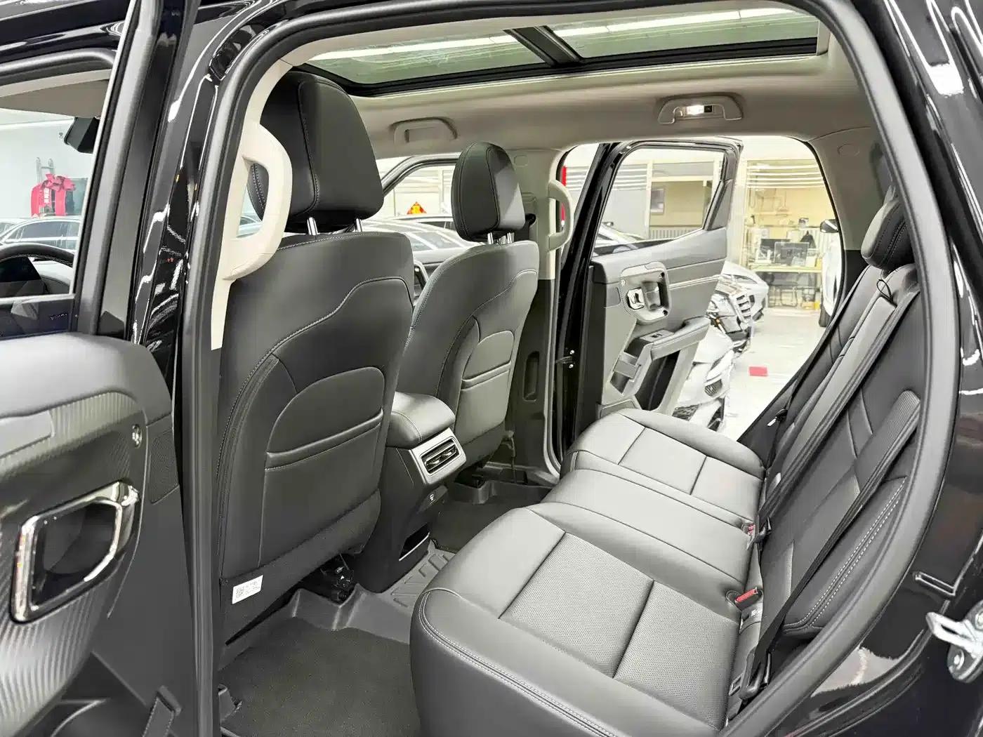 Haval Big Dog PLUS 2023 2.0T 2WD Trendy Wild Edition Plus — миниатюра 8