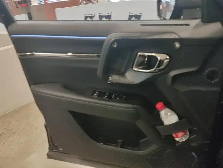 Haval Big Dog PLUS 2023 2.0T 4WD Trendy Wild Plus — миниатюра 7