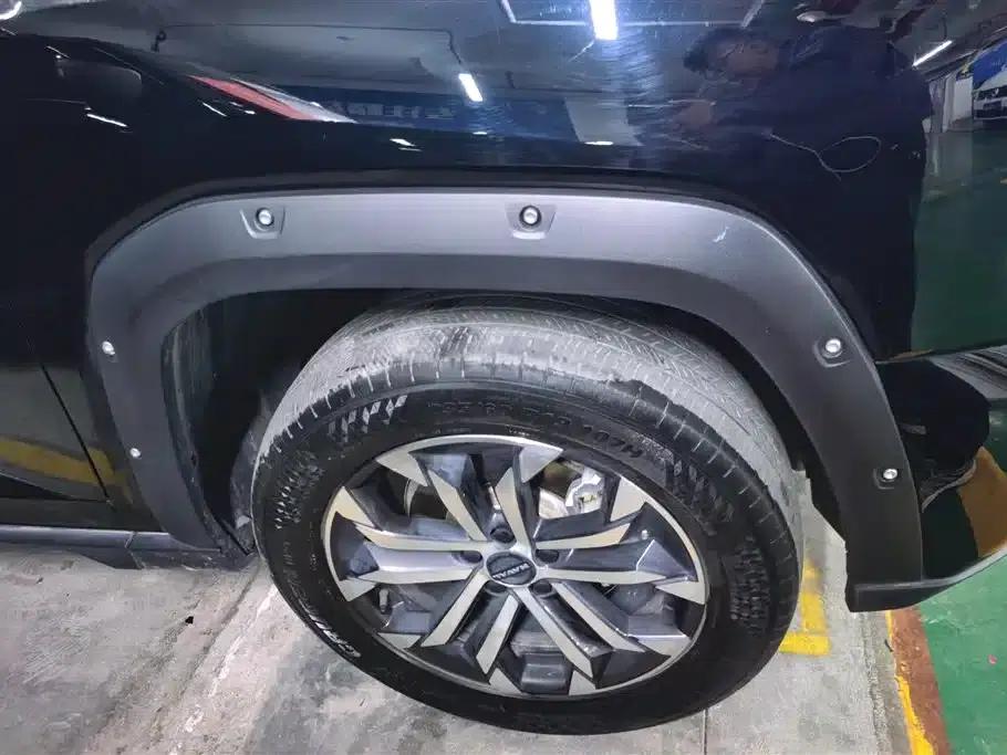 Haval Big Dog PLUS 2023 2.0T 2WD Trendy Wild Edition Plus — миниатюра 6