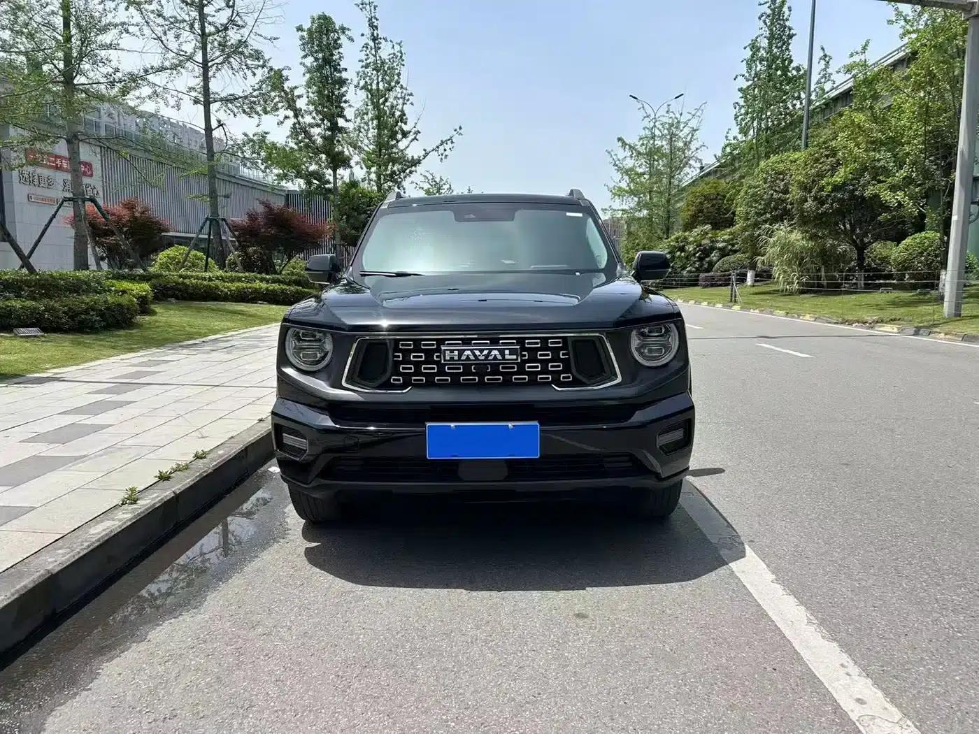 Haval Big Dog PLUS 2023 1.5T 2WD Trendy Wild Edition Plus — миниатюра 2