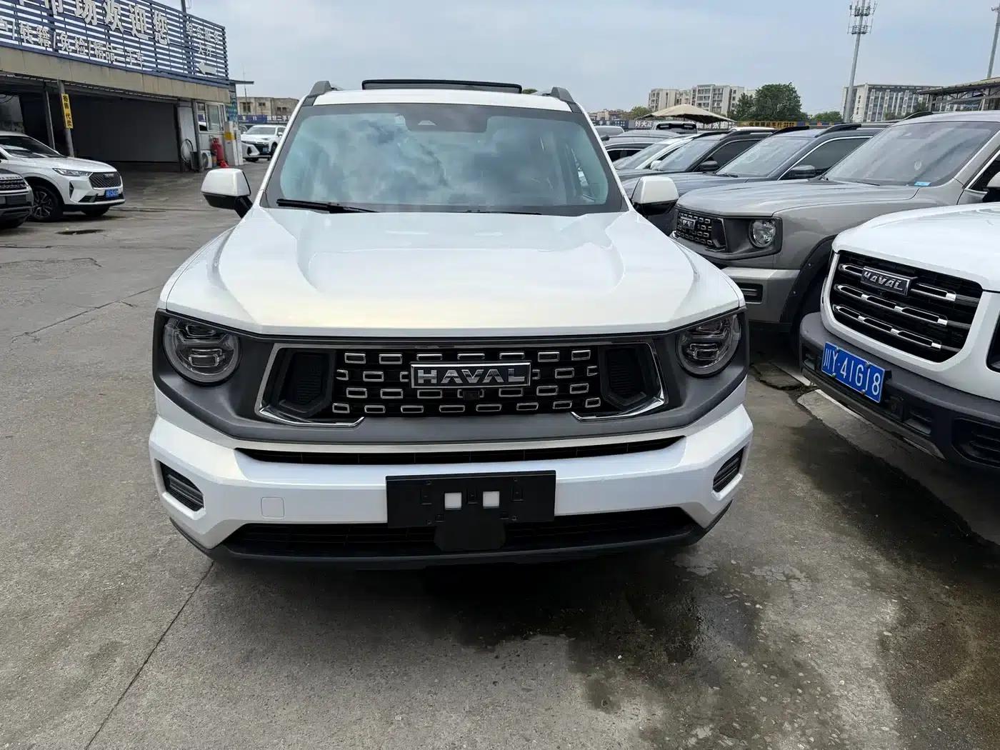 Haval Big Dog PLUS 2023 1.5T 2WD Trendy Wild Edition Plus — миниатюра 2