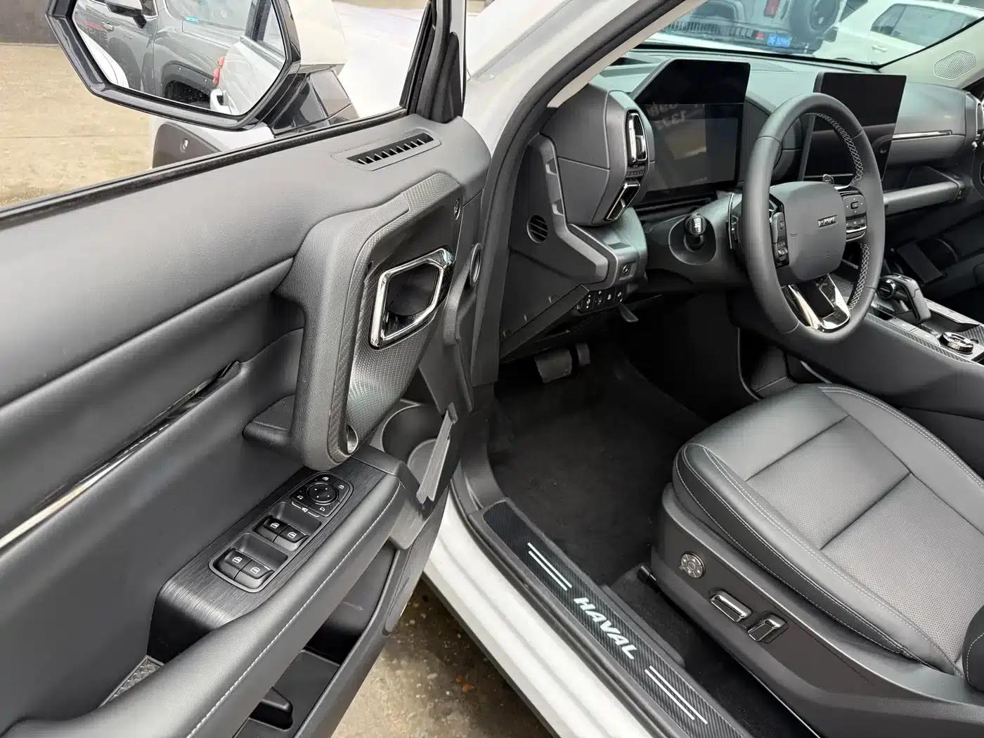 Haval Big Dog PLUS 2023 1.5T 2WD Trendy Wild Edition Plus — миниатюра 9