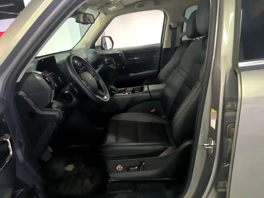 Haval Big Dog PLUS 2023 1.5T 2WD Trendy Wild Edition Plus — миниатюра 15