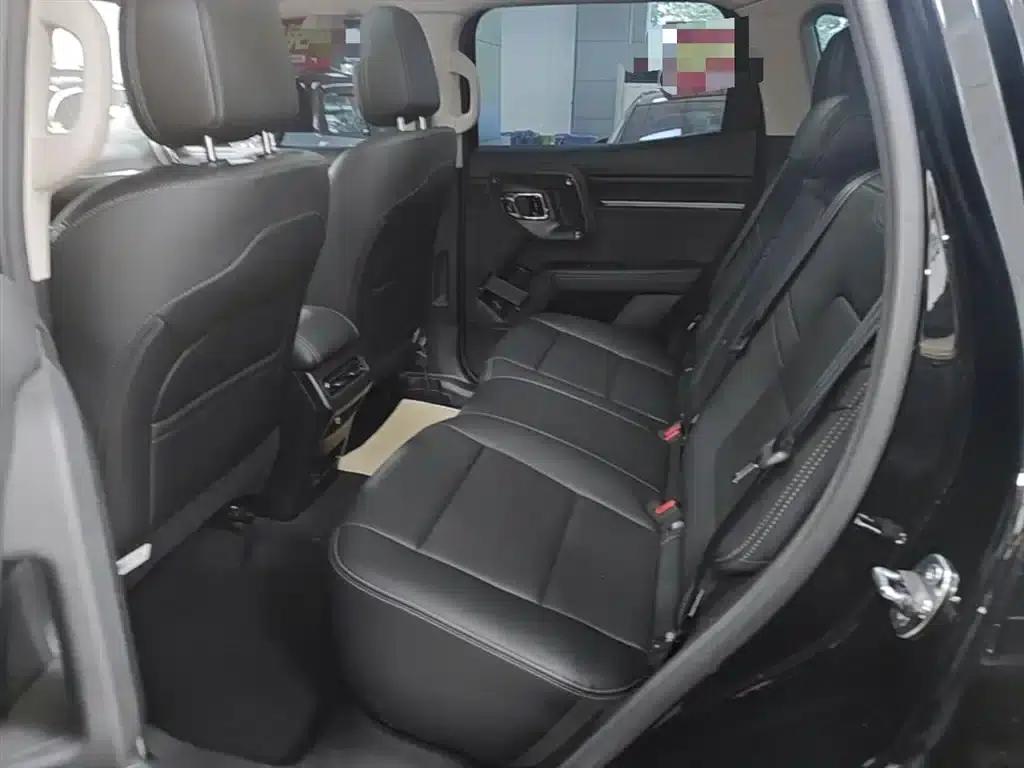 Haval Big Dog PLUS 2023 1.5T 2WD Trendy Wild Edition Plus — миниатюра 17