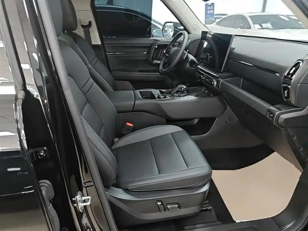 Haval Big Dog PLUS 2023 1.5T 2WD Trendy Wild Edition Plus — миниатюра 25
