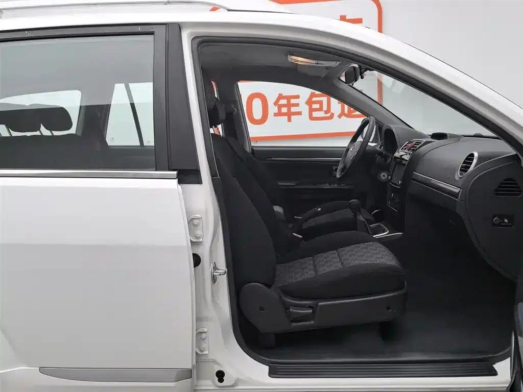 Haval H5 Classic 2013 Smart Edition 2.0L Manual 2WD Entry-level — миниатюра 23