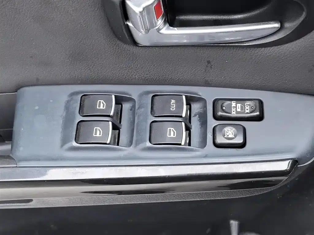 Haval H5 Classic 2013 Smart Edition 2.0L Manual 2WD Entry-level — миниатюра 9
