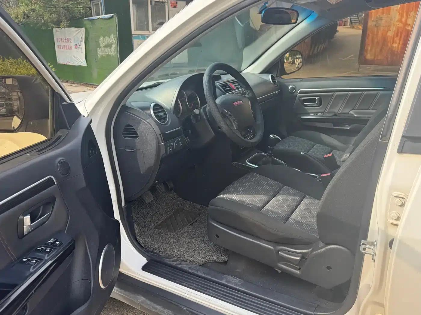 Haval H5 Classic 2015 2.0T Diesel Manual 2WD Entry-level — миниатюра 13