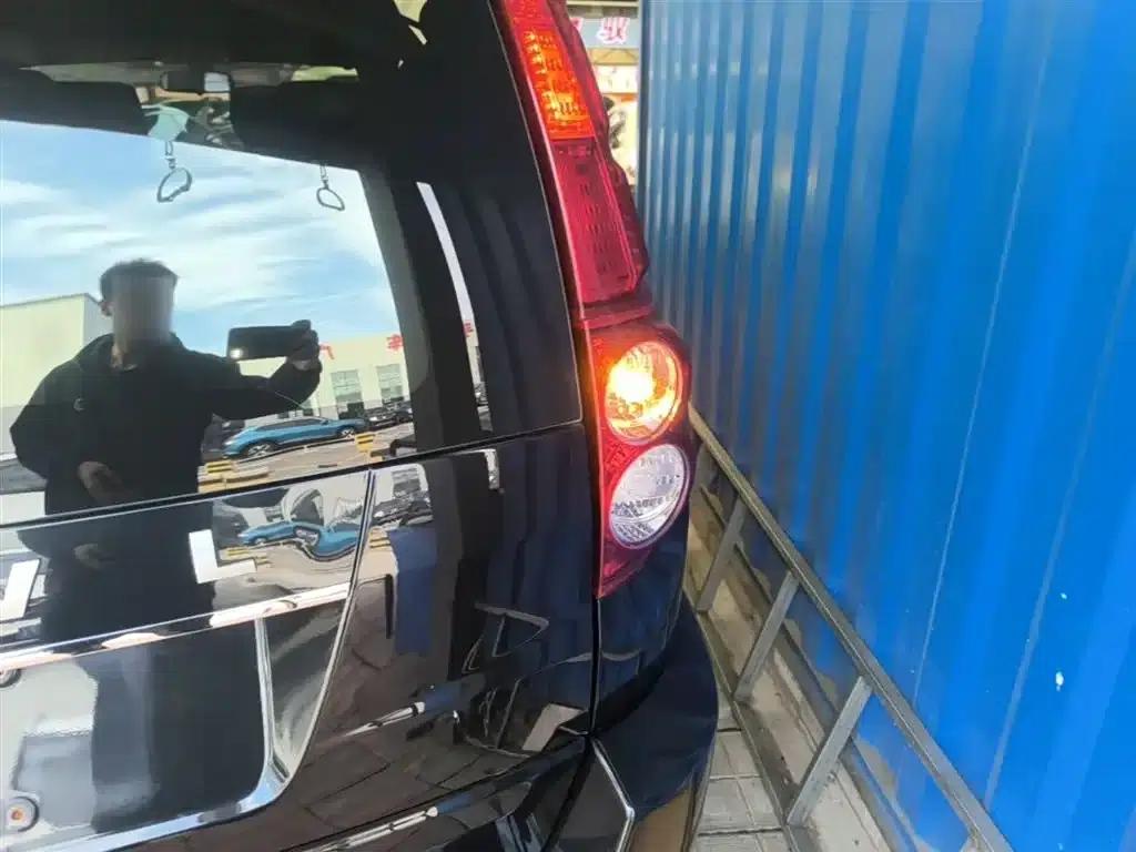 Haval H5 Classic 2013 Smart Edition Green Static 2.0T Manual 4WD Entry-level — миниатюра 8