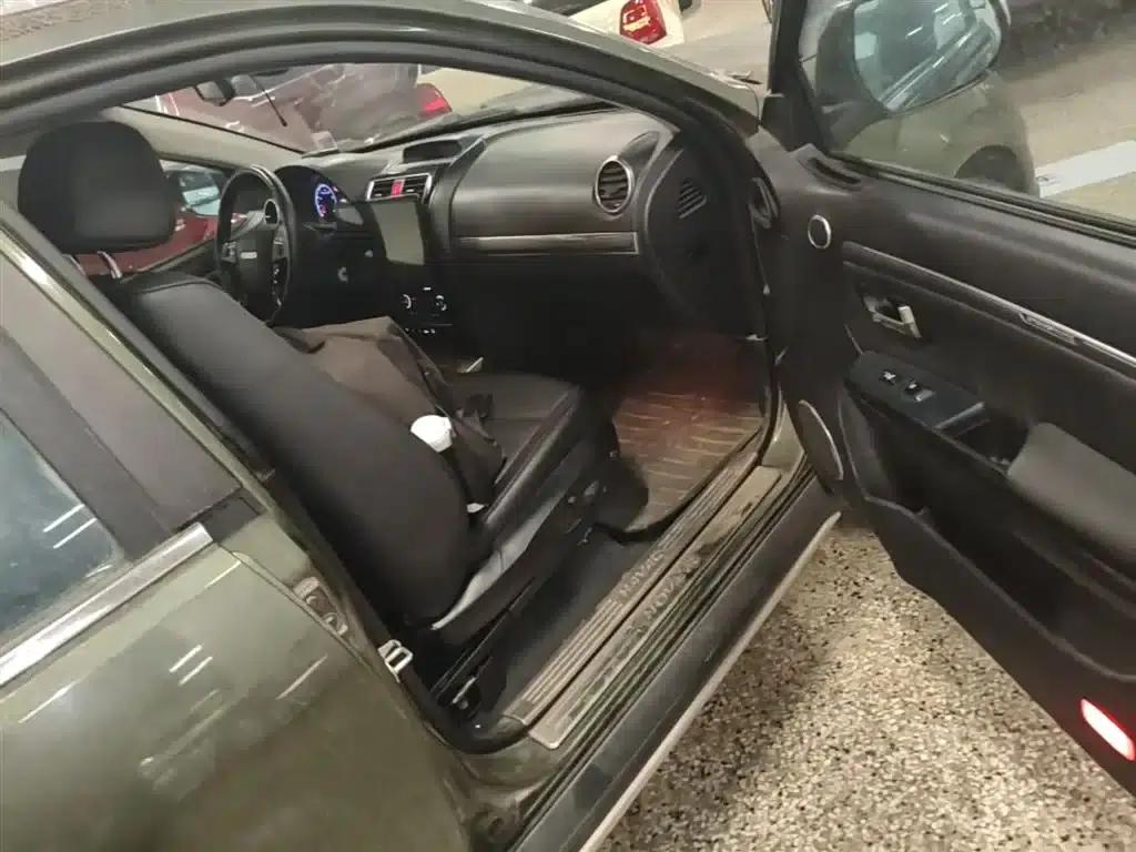 Haval H5 Classic 2016 Classic Edition 2.0T Manual 4WD Elite — миниатюра 11