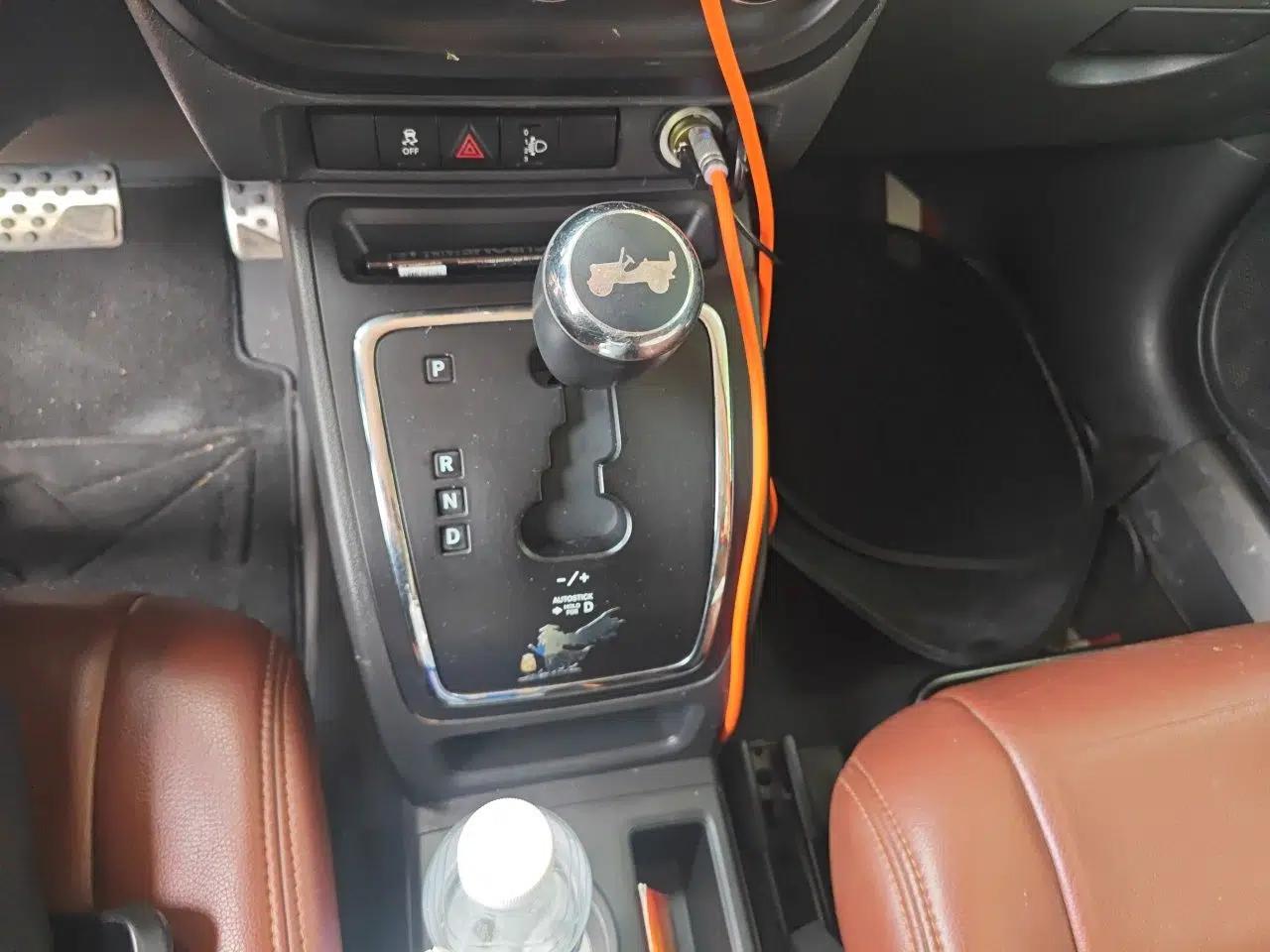 Jeep Patriot 2014 2.4L Sport Edition — миниатюра 15