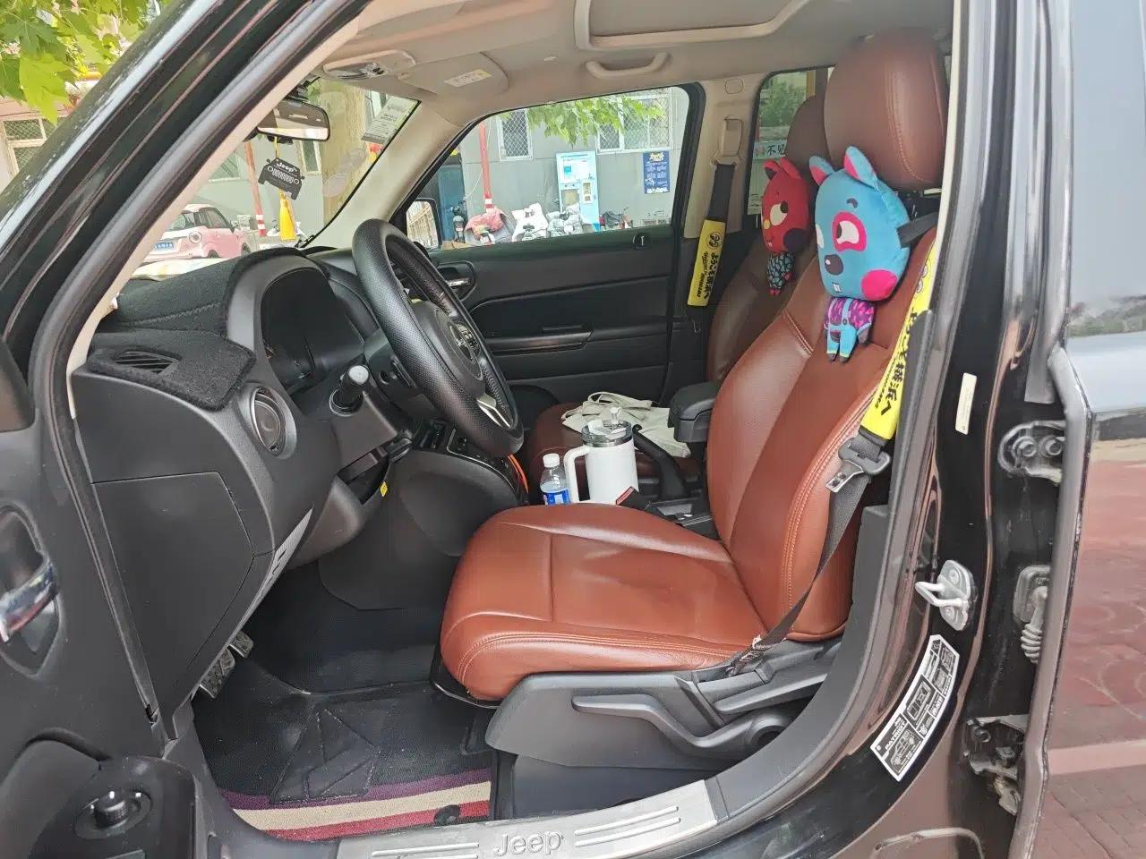 Jeep Patriot 2014 2.4L Sport Edition — миниатюра 16