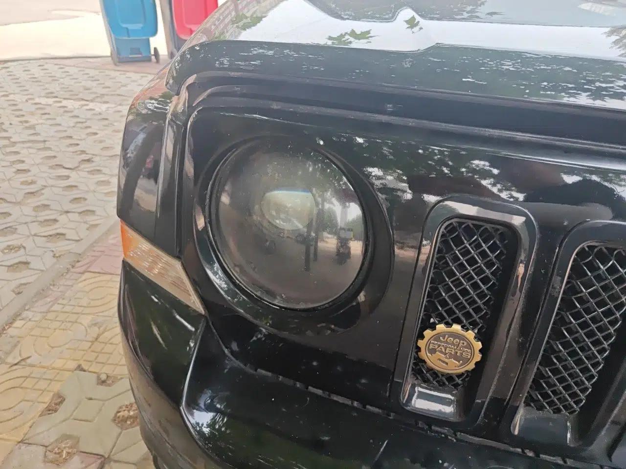Jeep Patriot 2014 2.4L Sport Edition — миниатюра 7