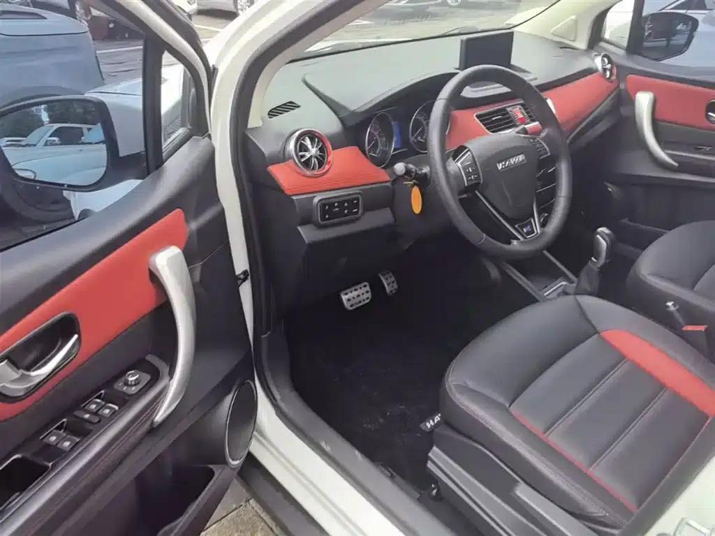 Haval H1 2016 Blue Label 1.5L AMT Luxury — миниатюра 16