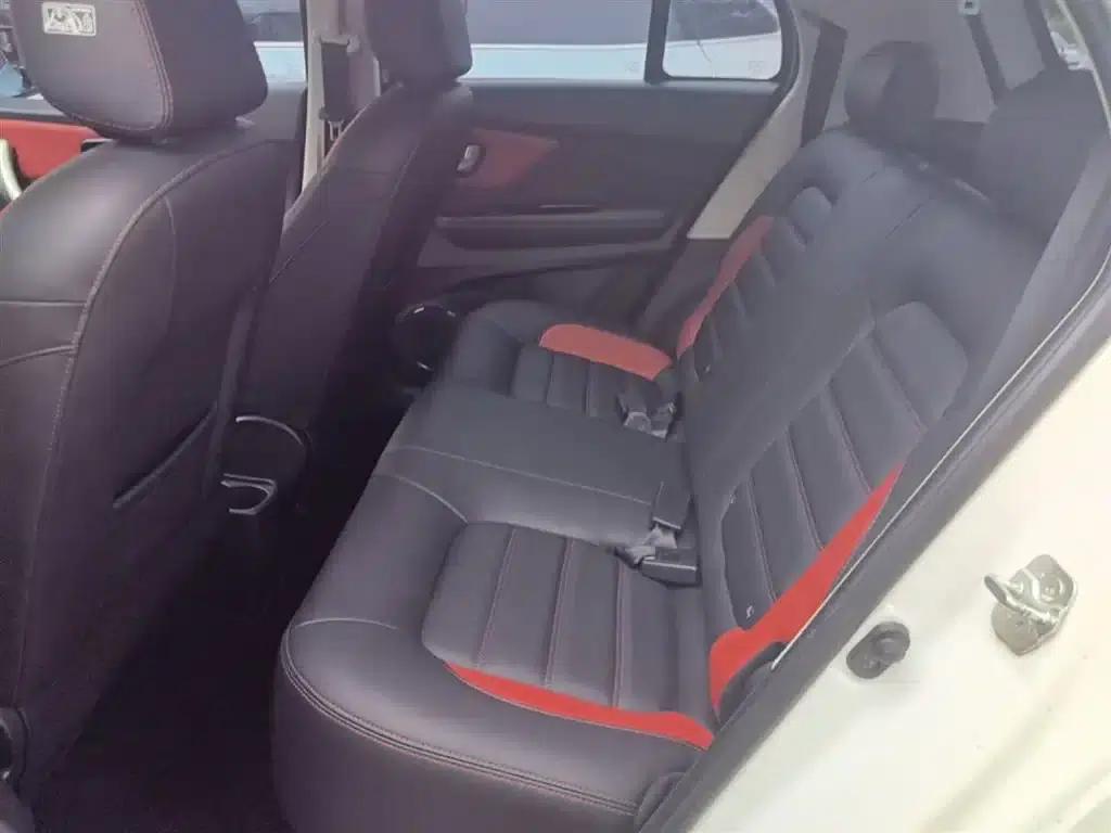 Haval H1 2016 Blue Label 1.5L AMT Luxury — миниатюра 17