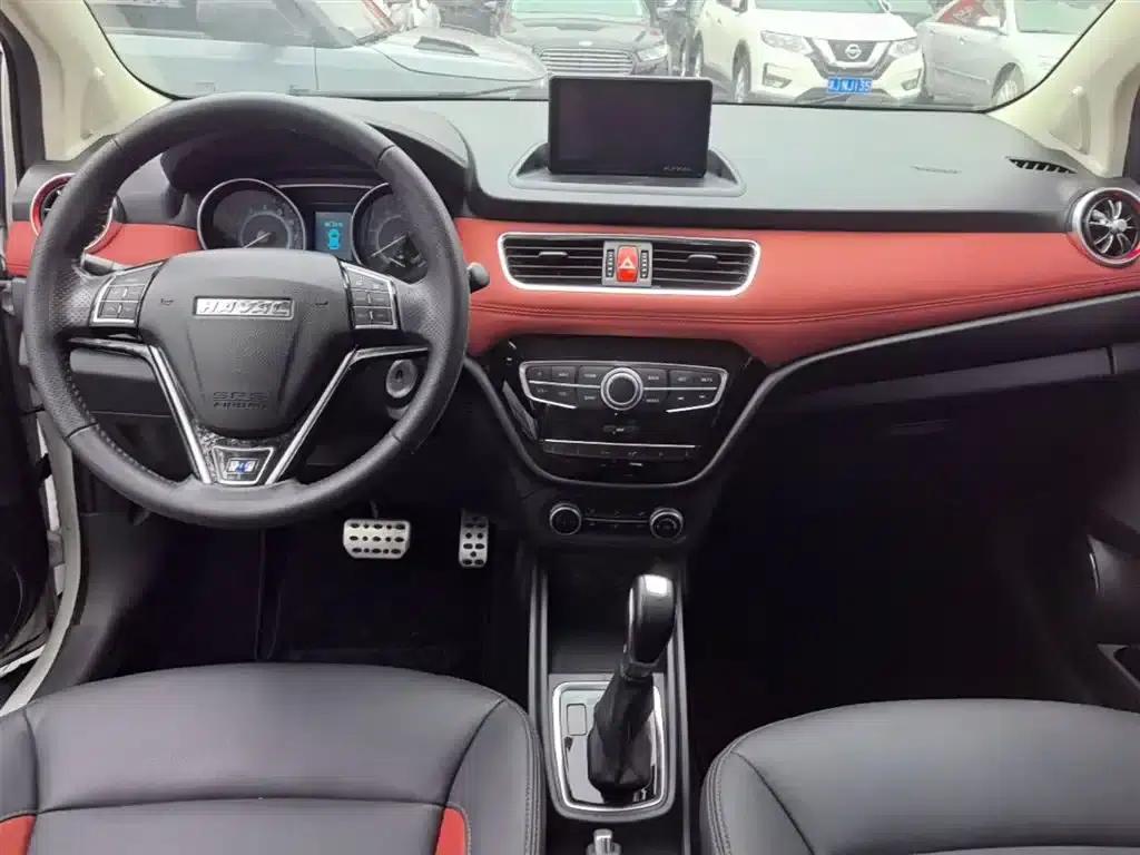 Haval H1 2016 Blue Label 1.5L AMT Luxury — миниатюра 10