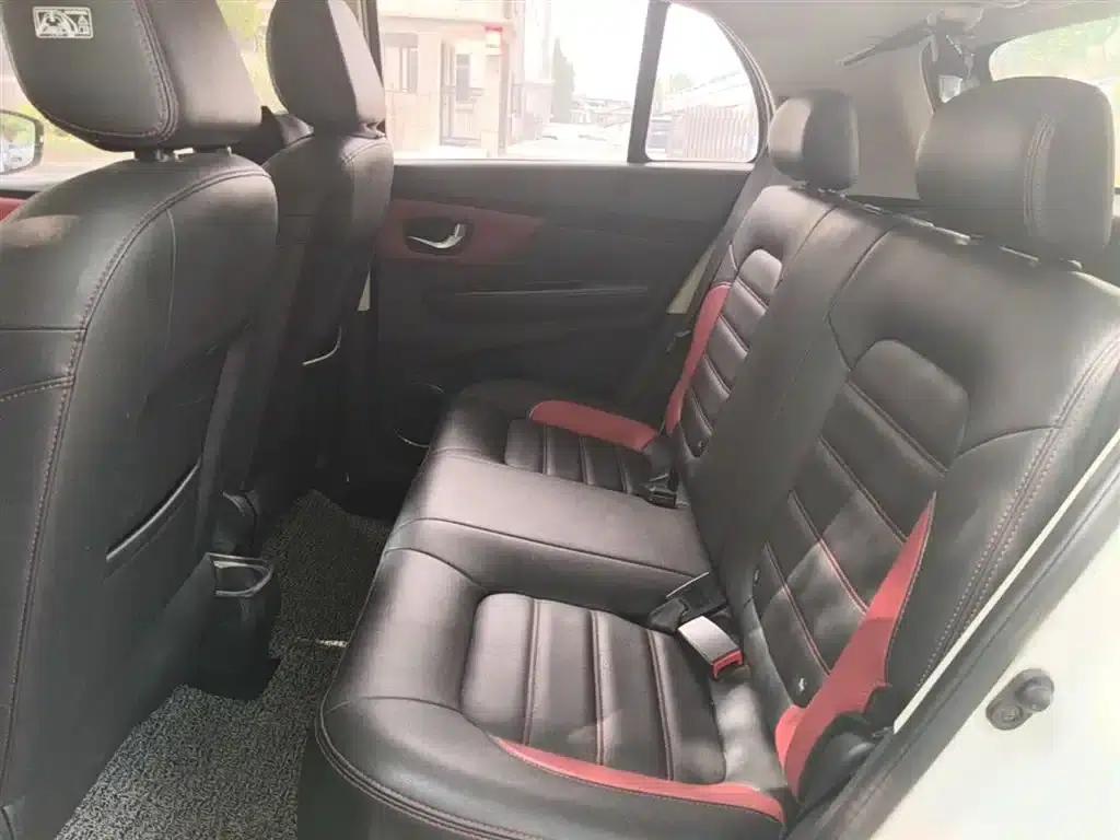 Haval H1 2015 1.5L Manual Deluxe Edition — миниатюра 17