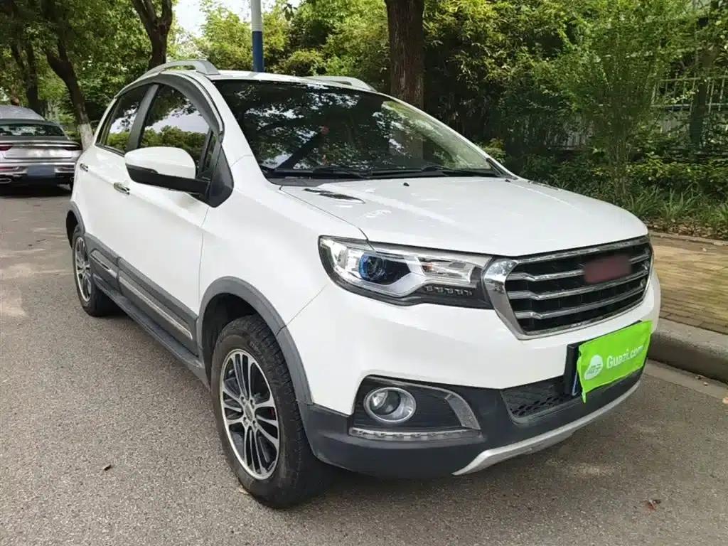 Haval H1 2015 1.5L Manual Deluxe Edition — миниатюра 4
