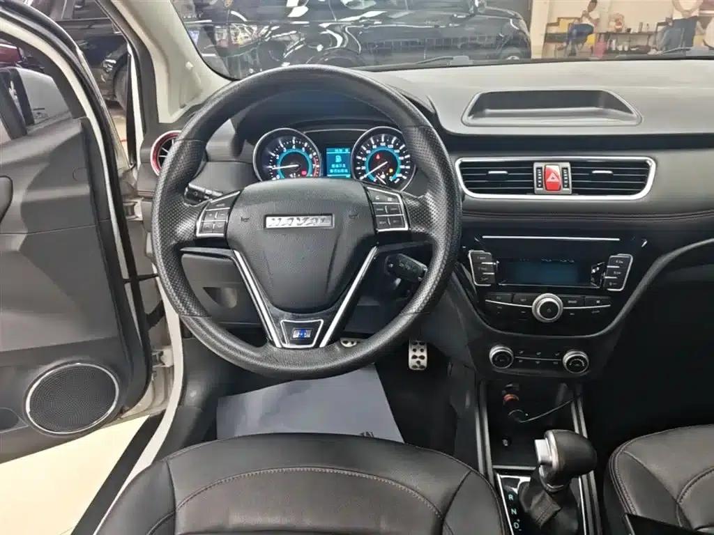 Haval H1 2017 Blue Label 1.5L AMT Standard Edition — миниатюра 11