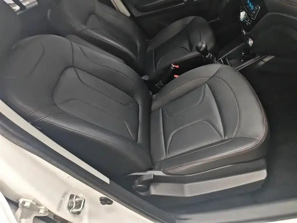 Haval H1 2017 Blue Label 1.5L AMT Standard Edition — миниатюра 25