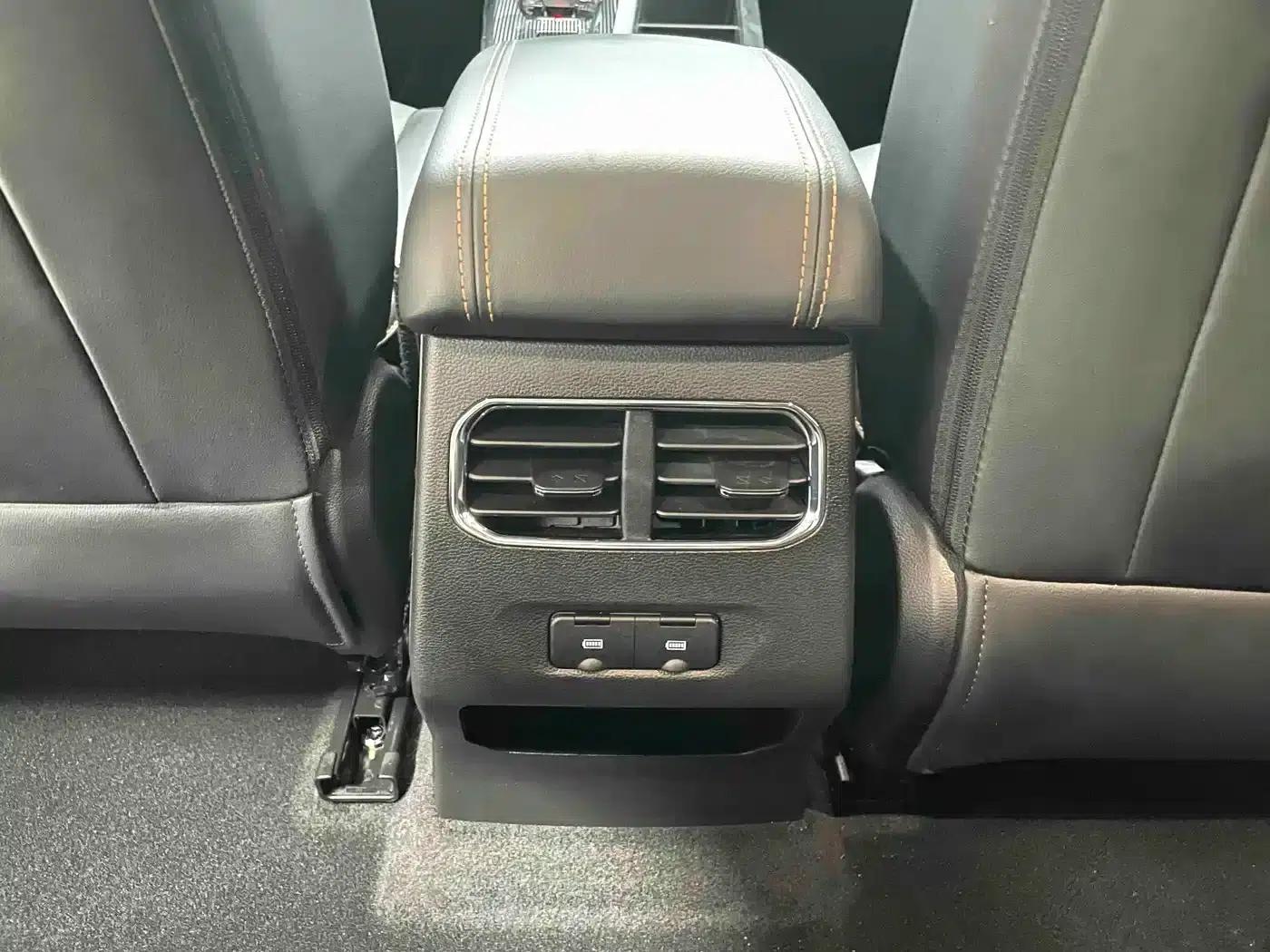 Haval Chitu 2022 Enjoy Edition 1.5T Bronze Rabbit — миниатюра 15