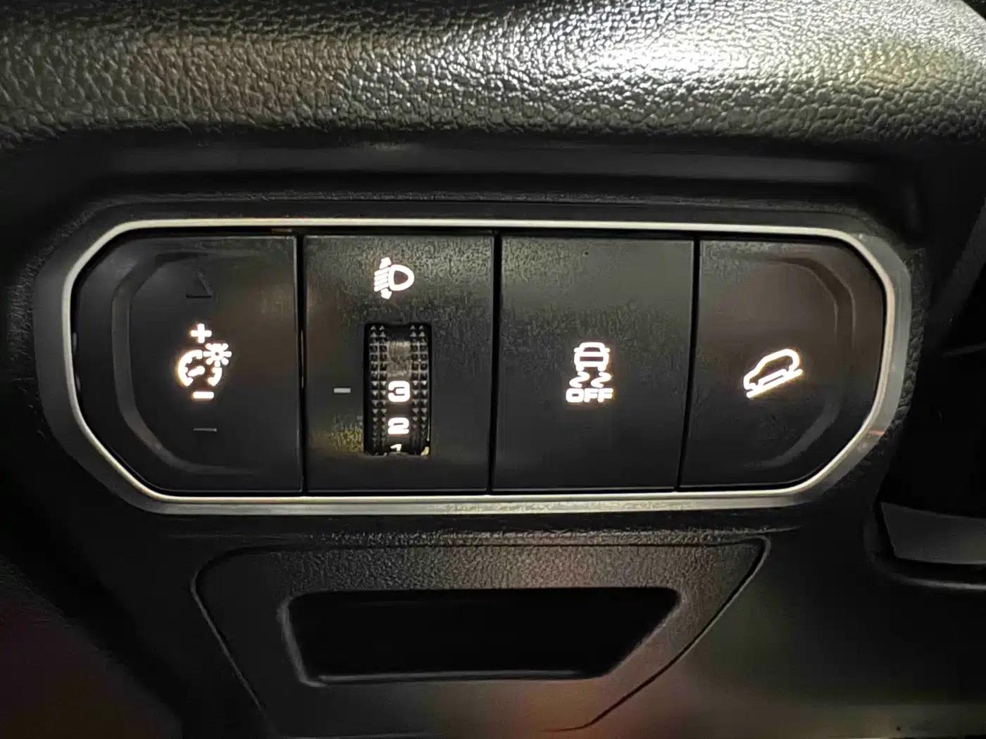 Haval Chitu 2022 Enjoy Edition 1.5T Bronze Rabbit — миниатюра 11