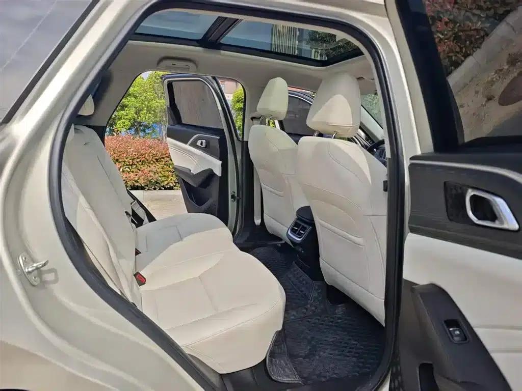 Haval Xiaolong MAX 2023 1.5L Hi4 105 4WD Intelligent Flagship Edition — миниатюра 6