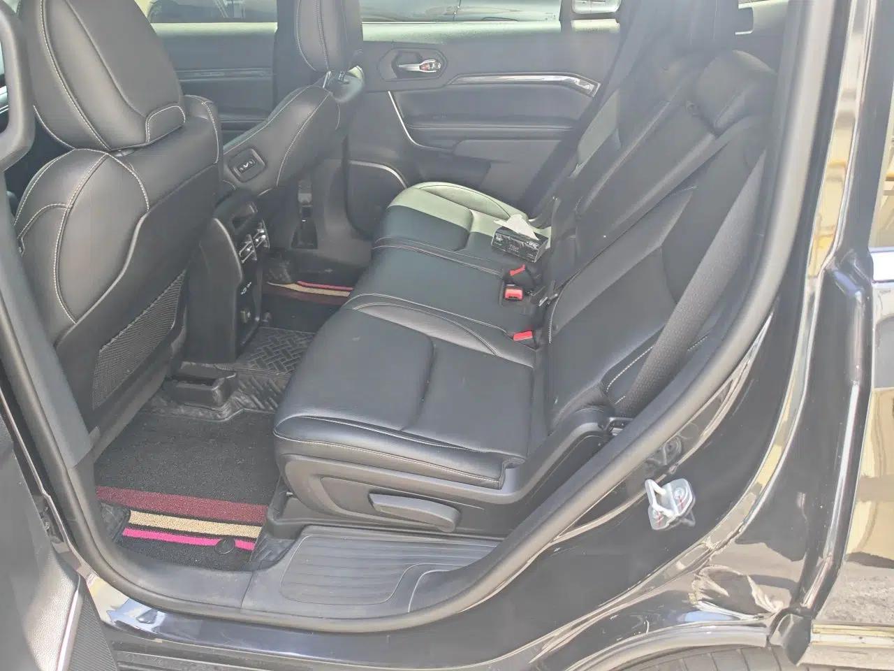 Jeep Commander PHEV 2020 2.0T Plug-in Hybrid Enjoyment Version — миниатюра 18