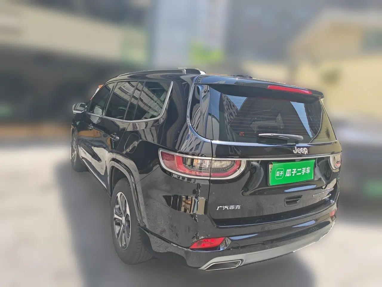 Jeep Commander PHEV 2020 2.0T Plug-in Hybrid Enjoyment Version — миниатюра 4
