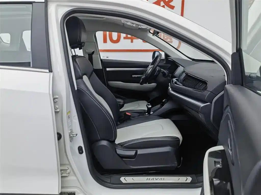 Haval H2s 2017 Red Label 1.5T Dual-Clutch Luxury Edition — миниатюра 23