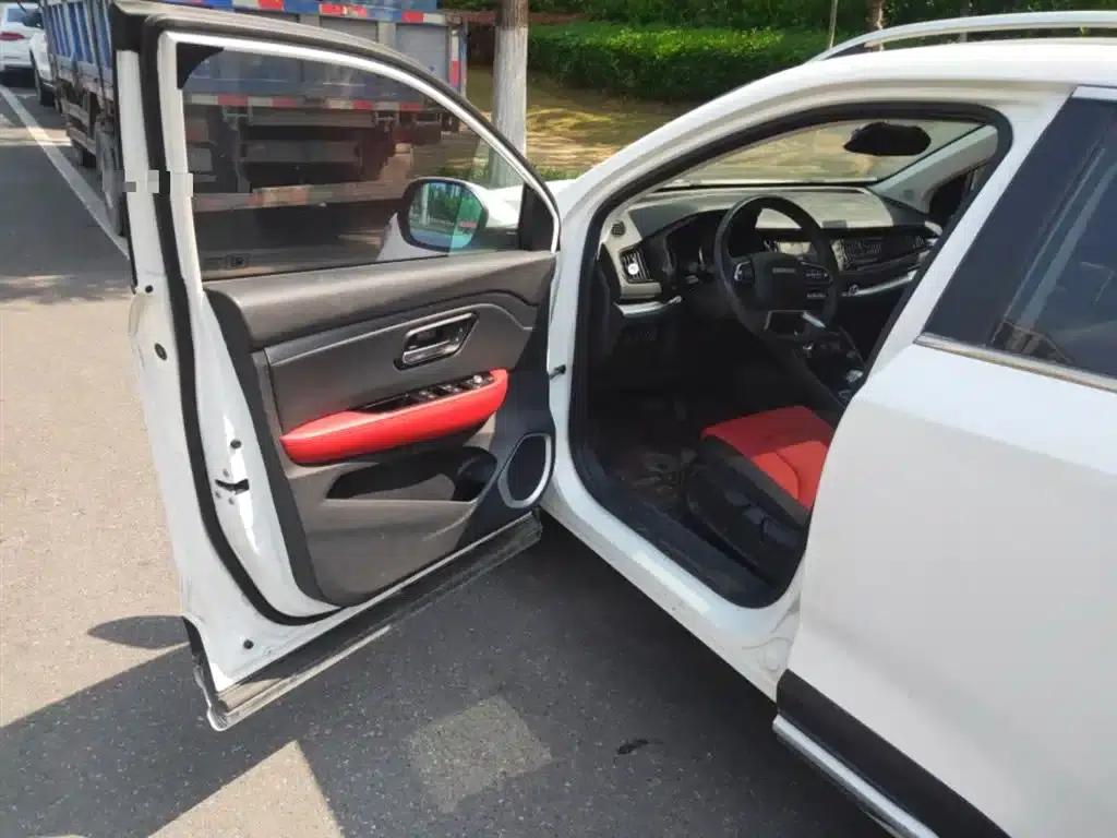 Haval H2s 2017 Red Label 1.5T Dual-Clutch Elite — миниатюра 14