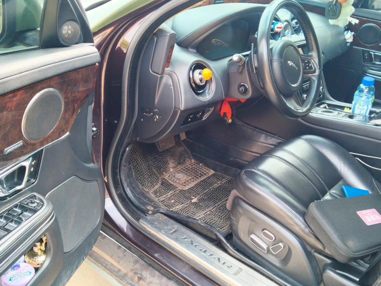 Jaguar XJ 2013 XJL 3.0 SC Panoramic Business Edition — миниатюра 17