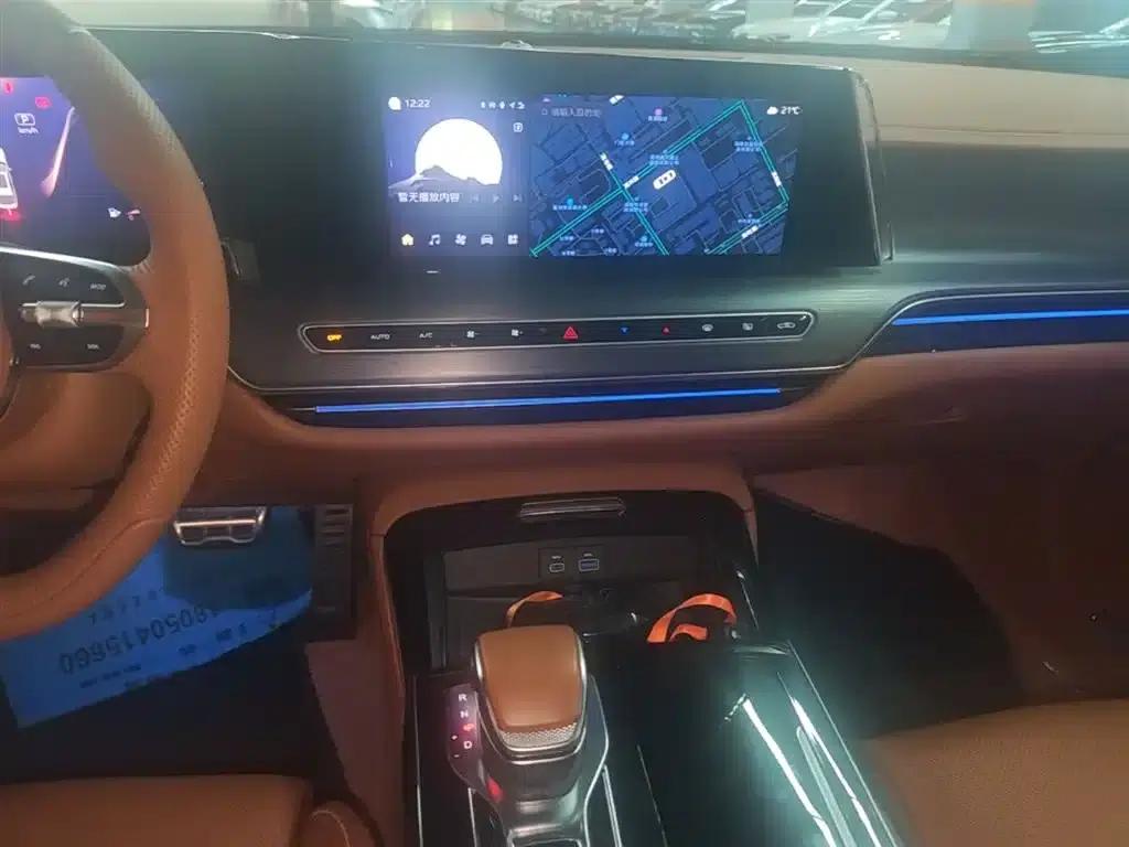 Hongqi H9 2024 2.0T Flagship Private Style Edition — миниатюра 13