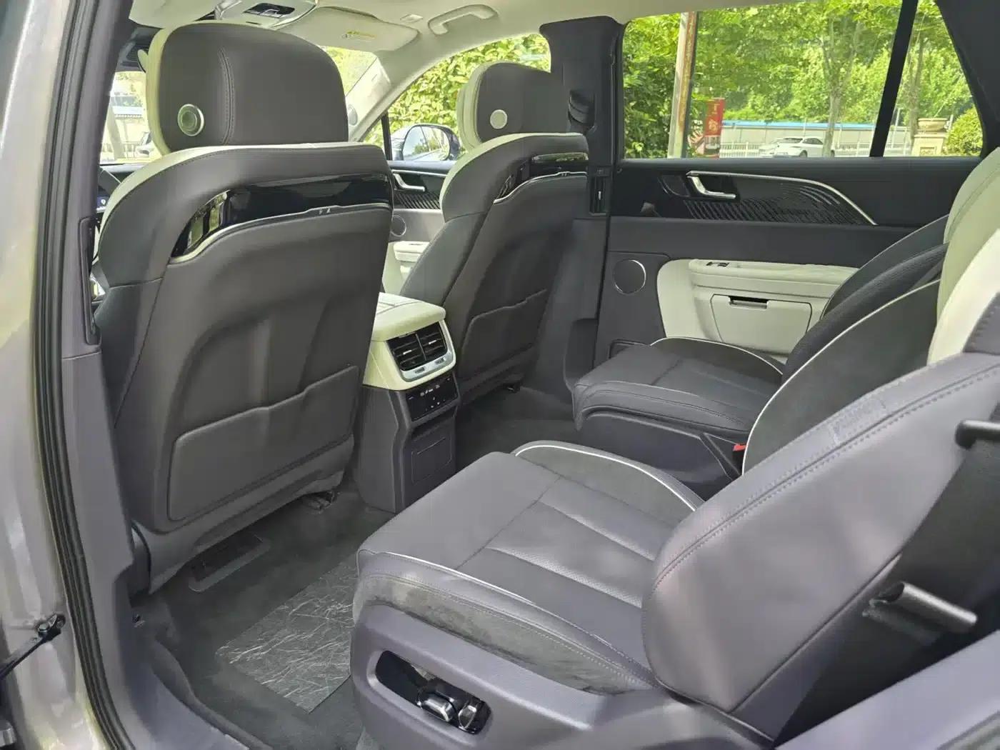 Hongqi E-HS9 2021 Model 460km Flagship Edition (Six Seats) — миниатюра 8