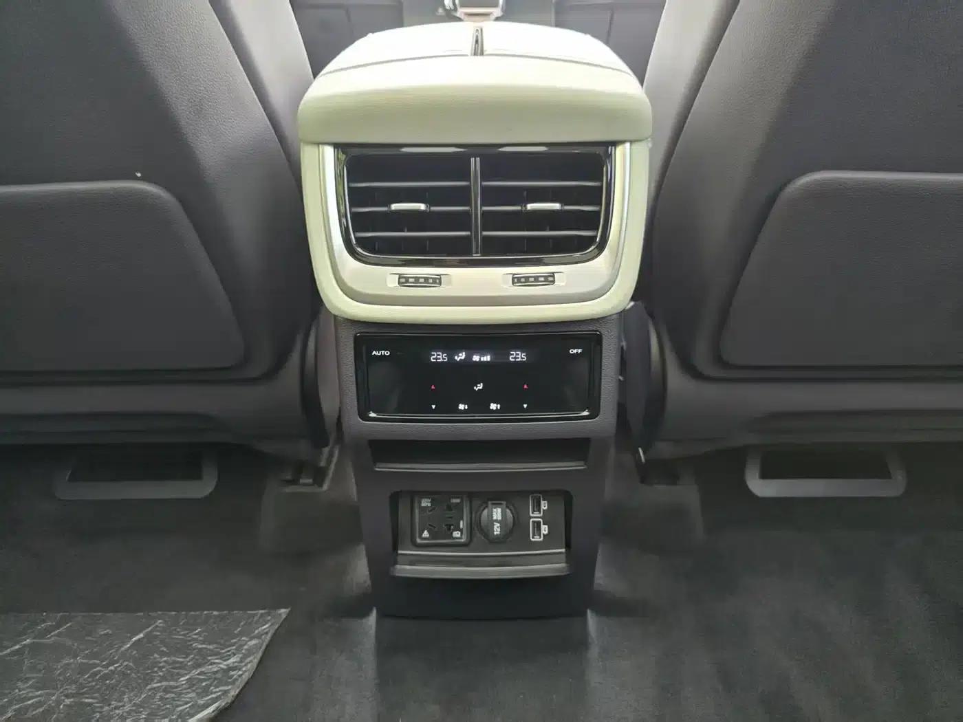 Hongqi E-HS9 2021 Model 460km Flagship Edition (Six Seats) — миниатюра 9