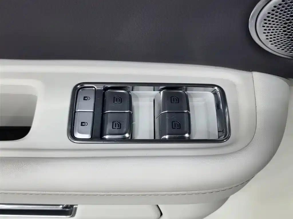 Hongqi E-HS9 2021 Model 510km Flagship Edition (Four Seats) — миниатюра 9