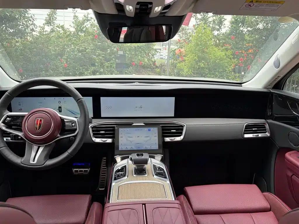 Hongqi E-HS9 2025 Model 690km Flagship Edition (Six Seats) — миниатюра 17
