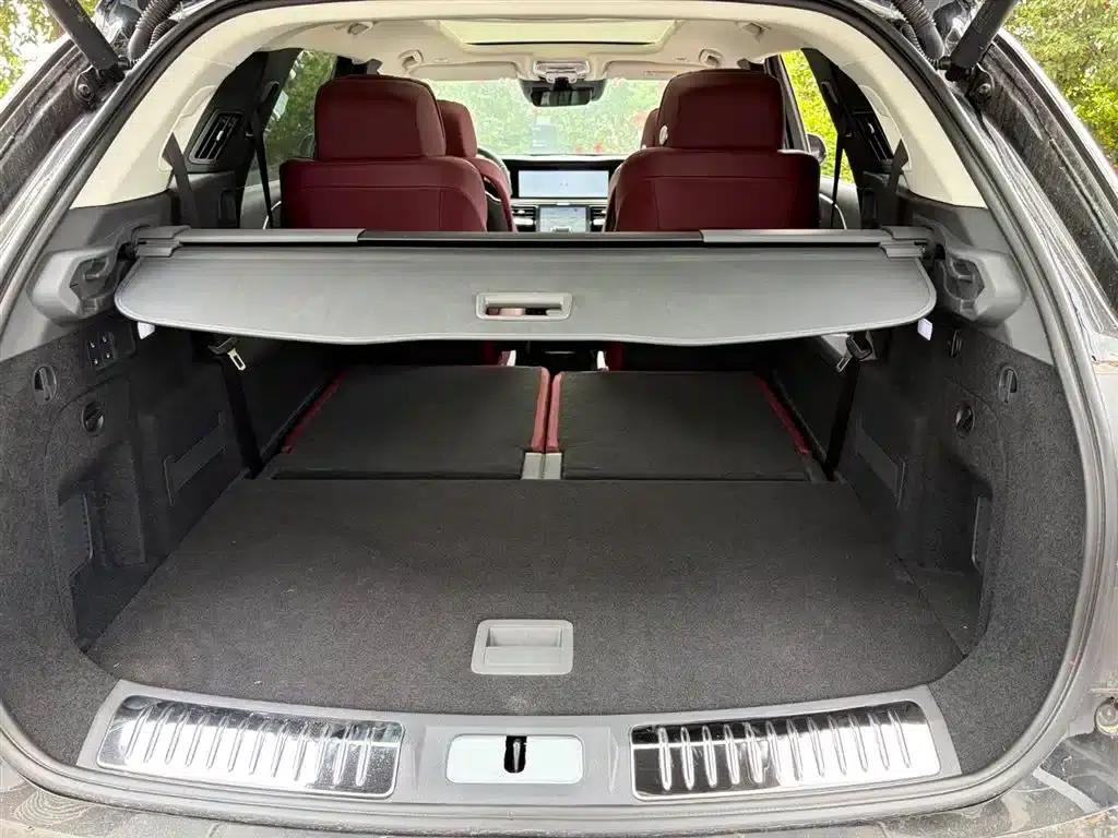 Hongqi E-HS9 2025 Model 690km Flagship Edition (Six Seats) — миниатюра 18