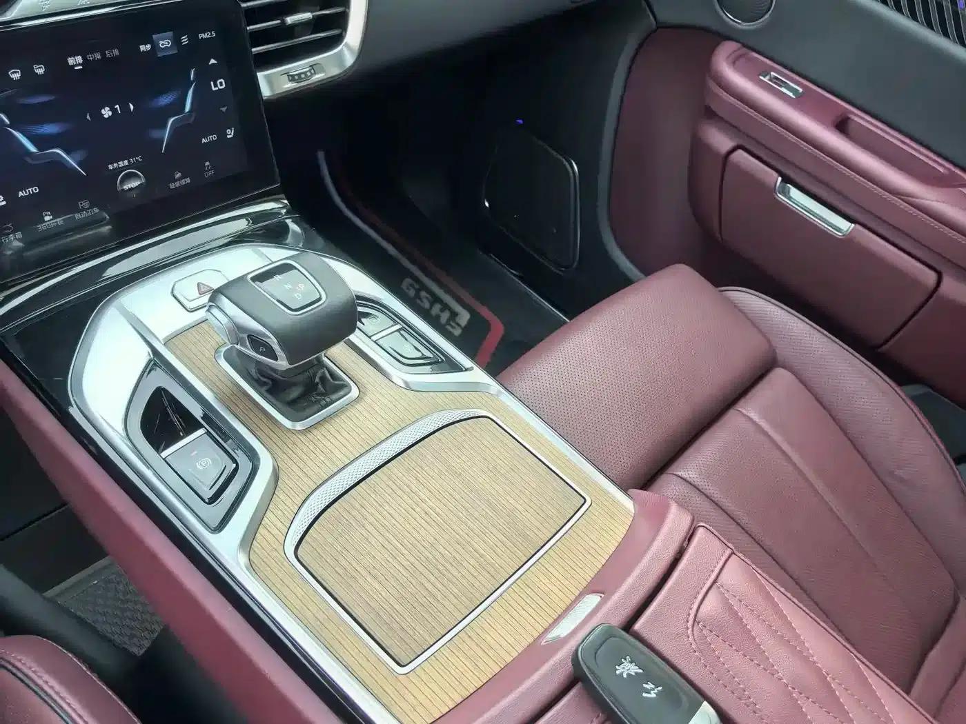 Hongqi E-HS9 2022 Model 660km Flagship Edition (Six Seats) — миниатюра 15