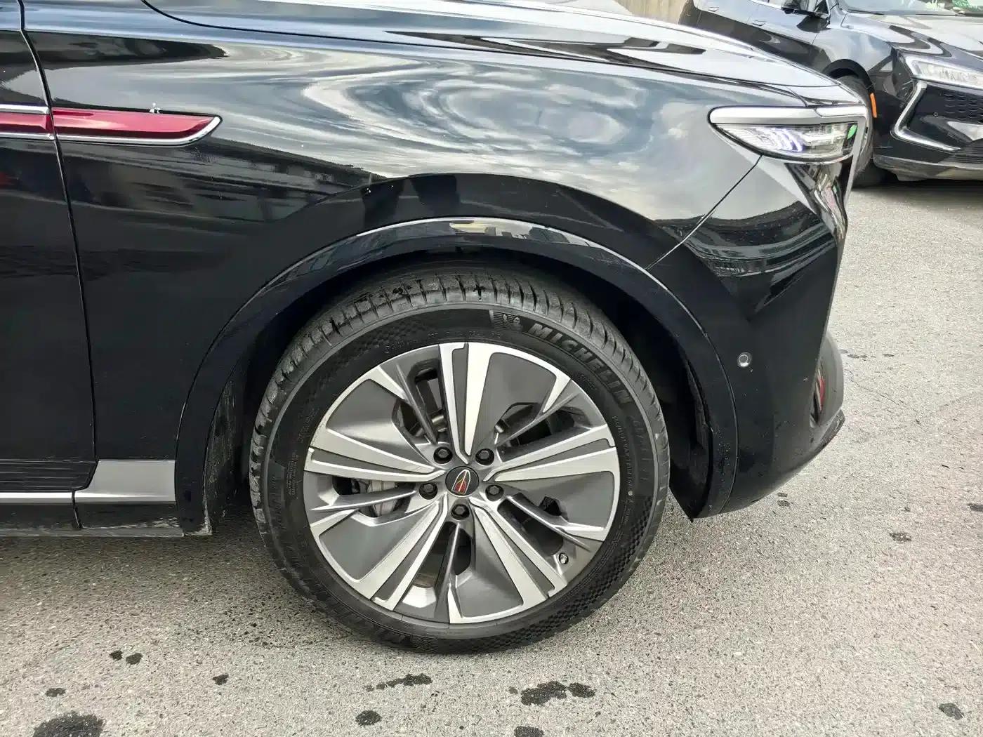 Hongqi E-HS9 2022 Model 660km Flagship Edition (Six Seats) — миниатюра 7