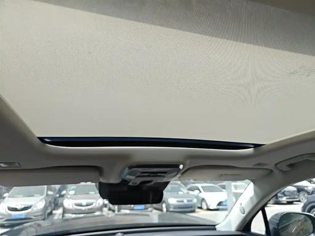 Hongqi E-HS9 2021 Model 460km Flagship Edition (Six Seats) — миниатюра 18