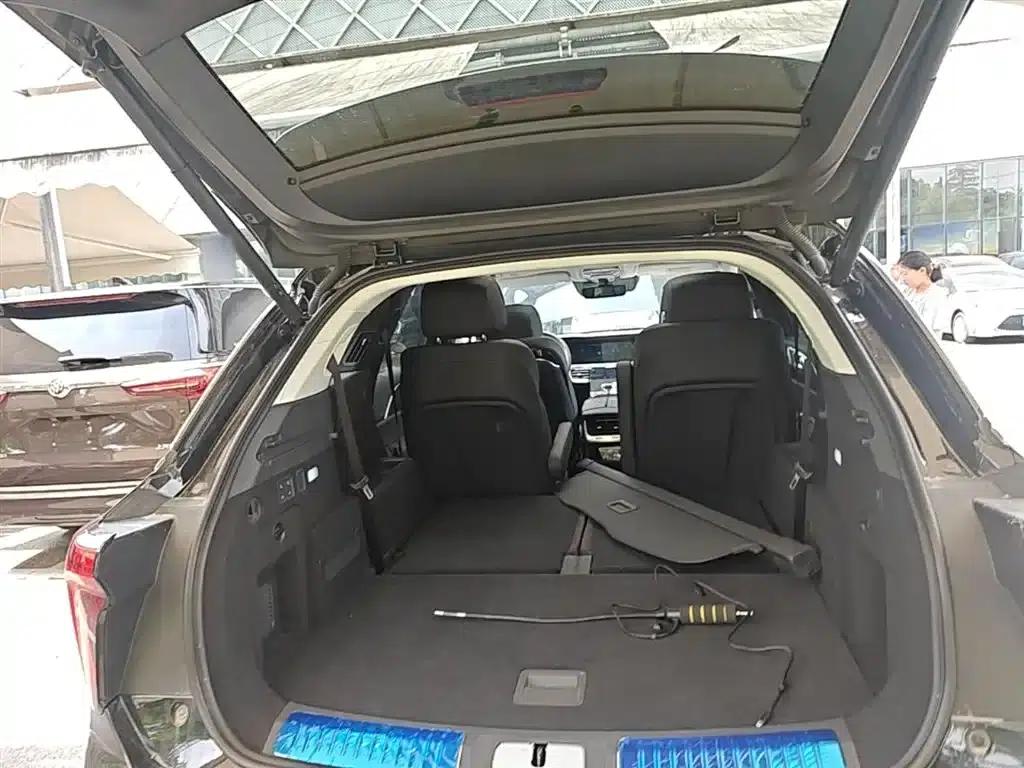 Hongqi E-HS9 2021 Model 460km Flagship Edition (Six Seats) — миниатюра 19