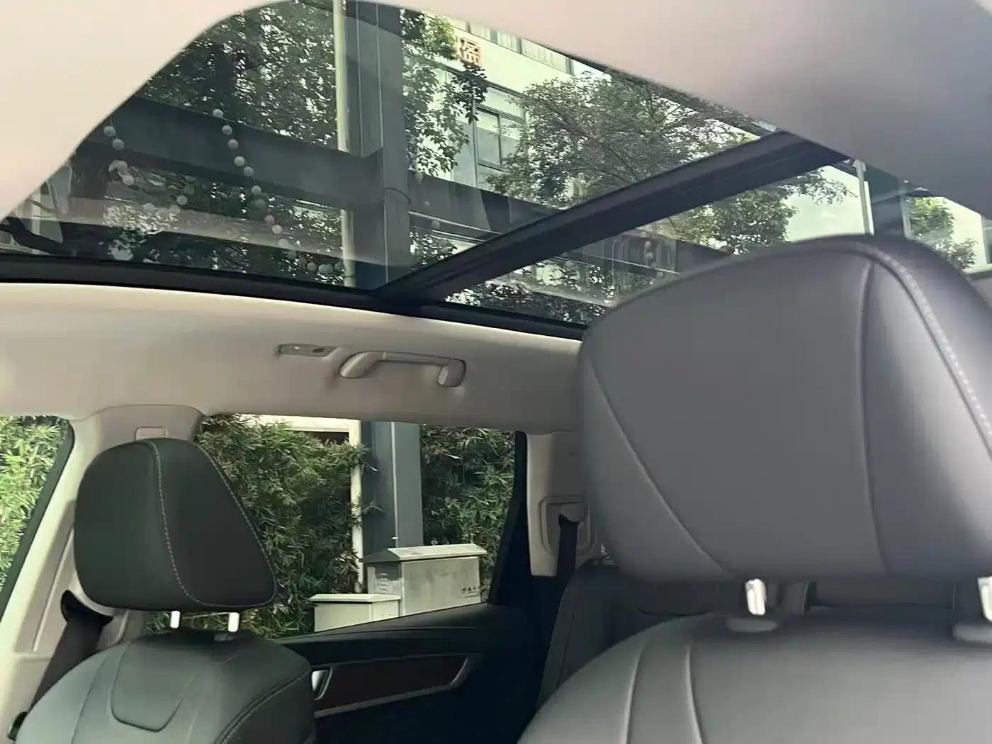 Hongqi HS7 2022 2.0T DCT 2WD Intelligent Flagship Edition (7-seater) — миниатюра 16