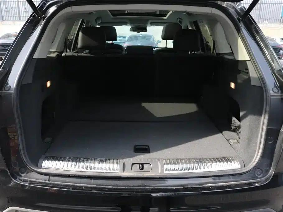 Hongqi HS7 2021 2.0T DCT 2WD Intelligent Flagship Edition — миниатюра 13