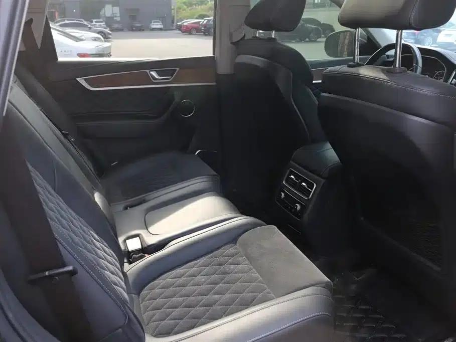 Hongqi HS7 2021 2.0T DCT 2WD Intelligent Flagship Edition — миниатюра 14