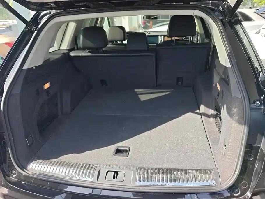 Hongqi HS7 2022 3.0T Automatic 4WD Intelligent Flagship Edition (5-seater) — миниатюра 4