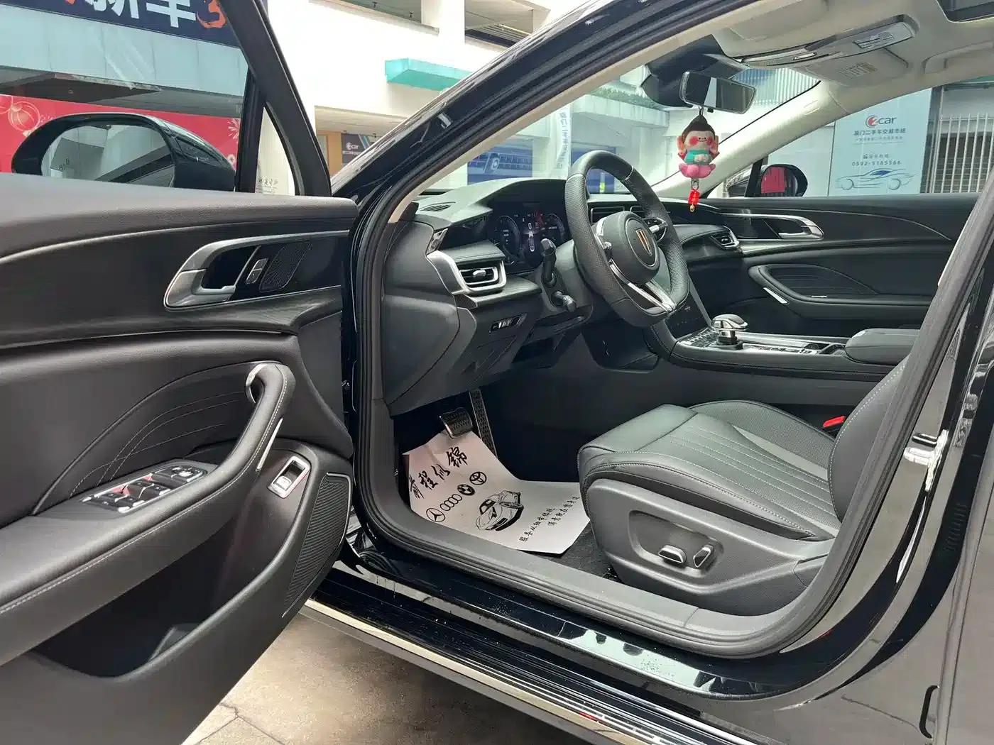 Hongqi H6 2024 2.0T Elegant Edition — миниатюра 4