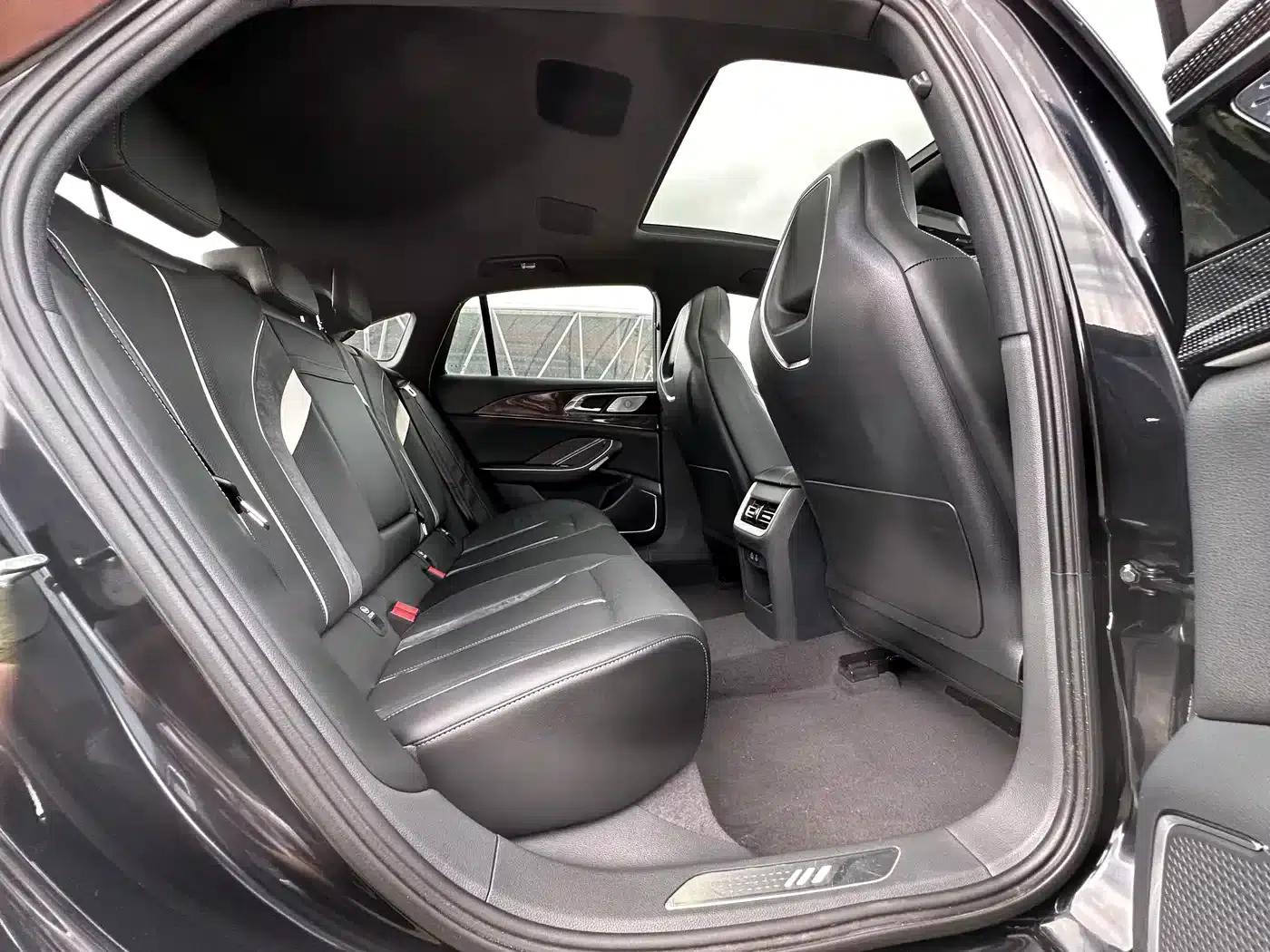 Hongqi H6 2023 2.0T Premium Edition — миниатюра 23